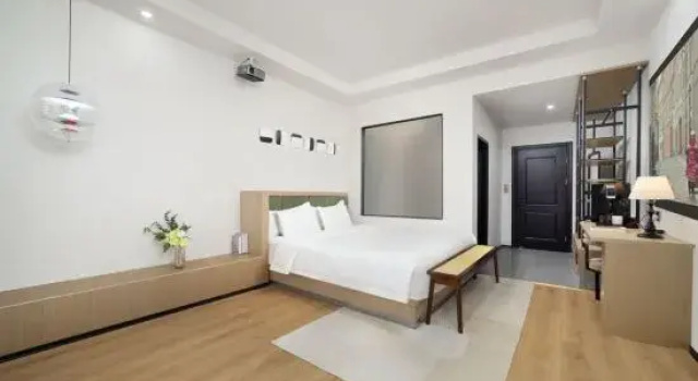 Семейный люкс с красивым видом из окна Qinghe Ruijin Private Soup Hot Spring Hotel