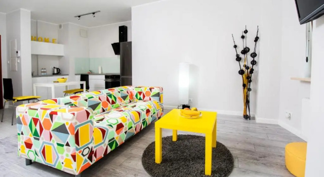 Студия с балконом Warsaw Night Apartments Giełdowa