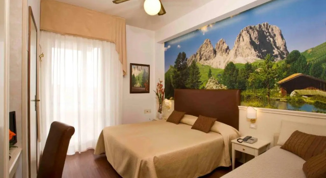 Четырёхместный номер Classic Hotel Apollo