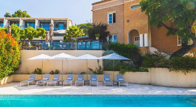 Номер Standard с балконом Les Terrasses du Bailli