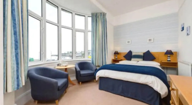 Marine Hotel, Забронировать Отель Отели Пейнтон 4 звезды, рядом с Goodrington Station, 4*