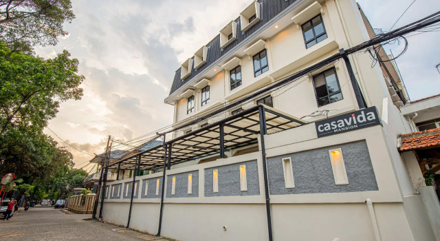 Casavida Mansion, Book Hotel Hoteller i Mampang med parkering, Parkering