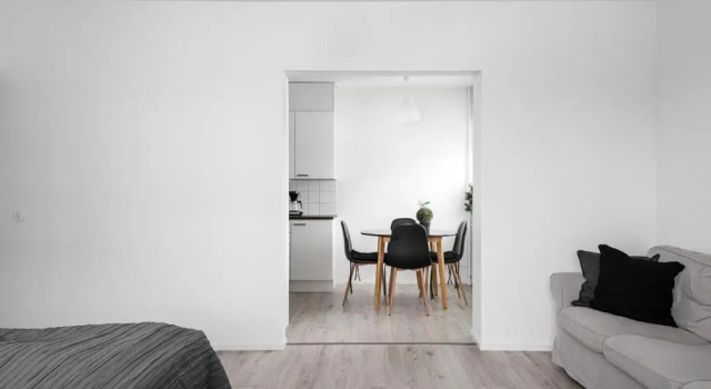 Fresh 2BR-apartment with FREE parking