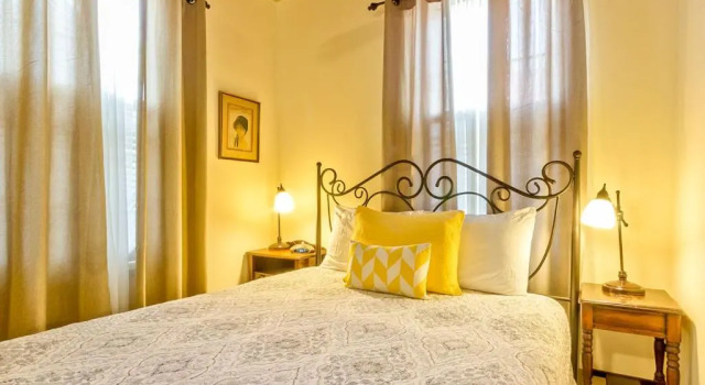 Frogtown Cottage by Tybee Vacation Rentals, Rezerwuj Dom wakacyjny Domki letniskowe w Savannah, Domek