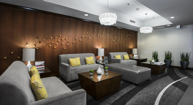 Holiday Inn Express Conway, an IHG Hotel, Buchen Sie Hotel Conway LowCountry