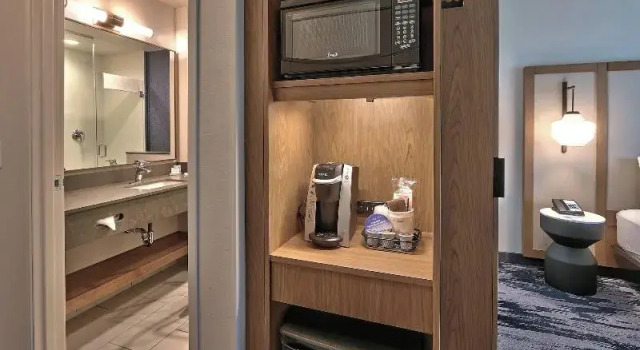Четырёхместный люкс Fairfield Inn & Suites by Marriott Albuquerque North