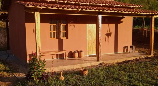 Vila Sincorá - Chalé para 4 pessoas com cozinha a 1 km da Cachoeira do Buracão, Забронировать Отель  