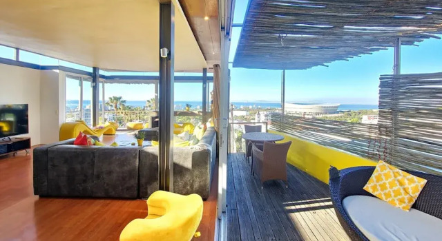 Коттедж Ocean Views Open Plan Pool 3 Bed