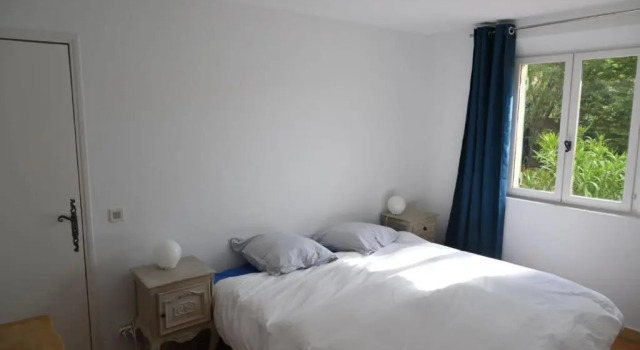 Villa for 10 Pool 5 Suites Grimaud, Забронировать Отель Гримо Сен-Тропе залива