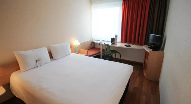 Двухместный номер Standard ibis Hotel Düsseldorf Hauptbahnhof