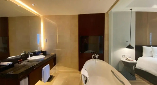 Клубный номер Standard Sheraton Hanoi West