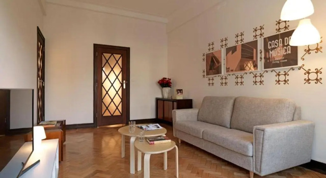 Uporto House