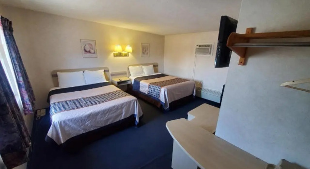 Номер Standard Sands Motel Niagara Falls