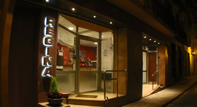 Hostal Regina, Book Hotel Billige hoteller i Costa Brava