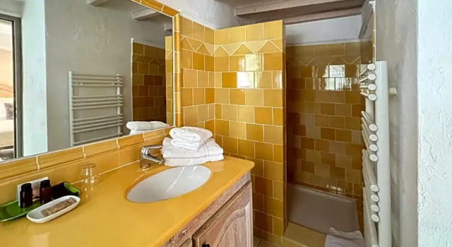 Двухместный номер Comfort с красивым видом из окна Hotel Les Messugues