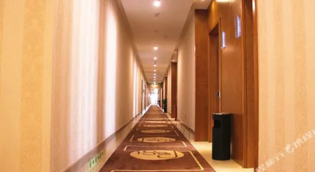 Ni Hao Hotel (Wenzhou European City), Забронировать Отель Вэньчжоу Чжэцзян, рядом с Wenzhou Zhongshan Park
