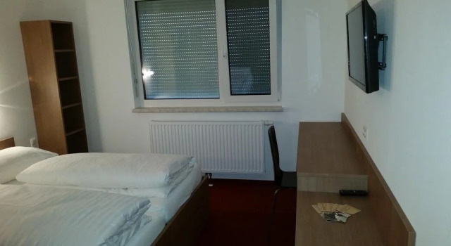 Fairsleep Motel Hainburg, จอง โมเทล Hainburg an der Donau Donau-Auen National Park
