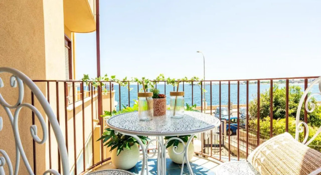 Студия Italianway - Seafront Tysandros Giardini Naxos