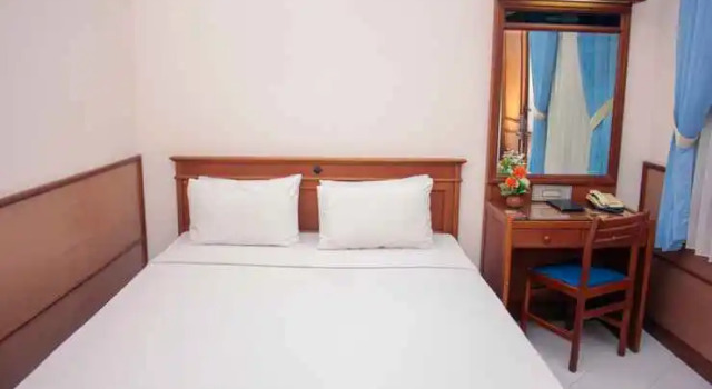 Sapta Nawa Hotel, Book Hotel Hoteller i Gresik med parkering, Parkering