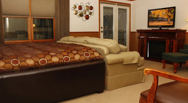 Eight Gables Inn, Buchen Sie Hotel Gatlinburg Great Smoky Mountains