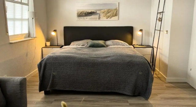 Апартаменты Zentrales und ruhiges Apartment in der Bogenstrasse