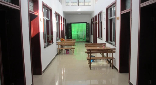 Dunhuang Taoyuan Hostel, Book Hostel Jiuquan Gansu