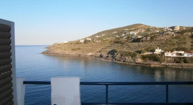 Трёхместный номер Standard с балконом и с видом на море Daskalio Beach Hotel