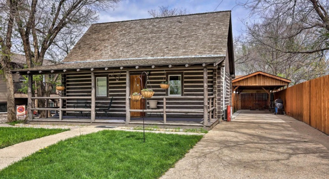 Коттедж c 1 комнатой с балконом 'maltese Ranch Cabin' Near Medora Attractions!