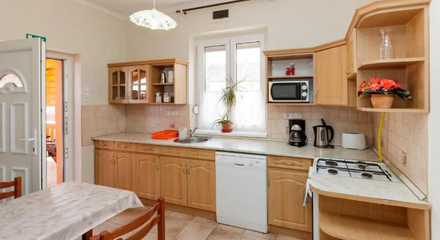 Апартаменты Almafa Apartmanház