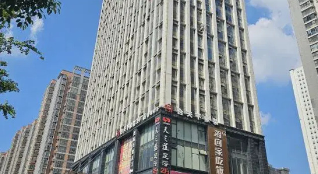Yuhe Hotel (Jiuhua Branch, Rezerwuj Hotel Hotele 4-gwiazdkowe w Xiangtan County, 4*