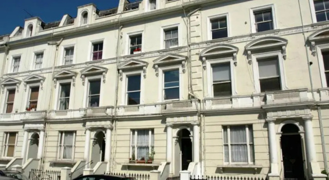FG Property - Notting Hill, Ladbroke Crescent, Flat 1