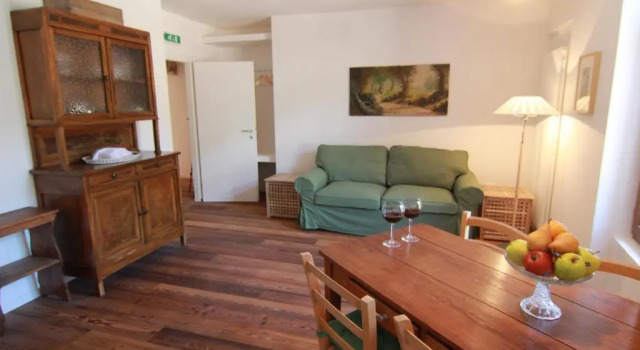 Апартаменты La Piazzetta di Canale B&B