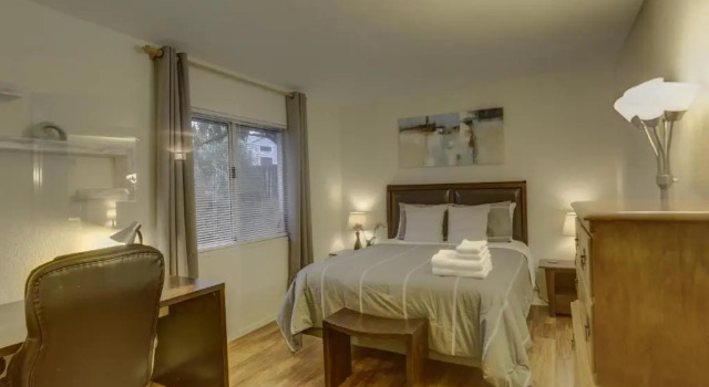 Апартаменты Zen Desert, 2BR/2BA Apartment, Private Entrance