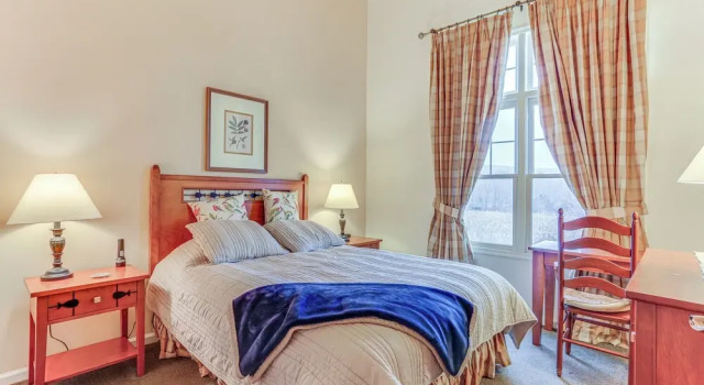 Апартаменты Spacious Condo w/ View < 1 Mi to Mtn Creek Resort!