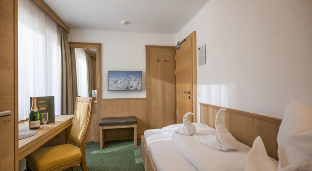 Одноместный номер Comfort с видом на горы Hotel Gasthof Jäger Zillertal