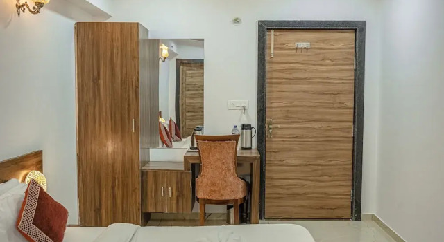 Hotel Jodhana Palace, Забронировать Отель Отели штата Раджастхана 4 звезды, 4*