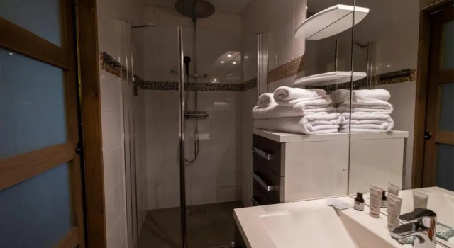 Двухместный номер Standard Le Belvédère Hotel et Bien être