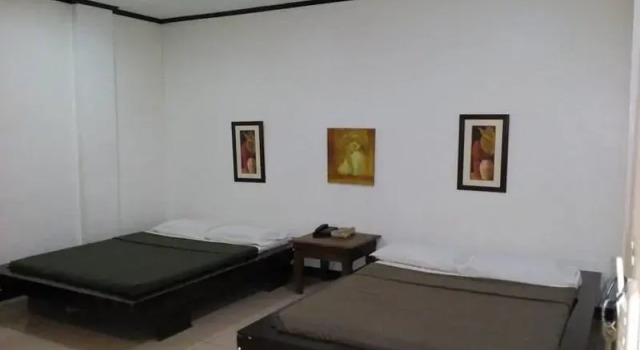 Семейный номер Standard St Nicolas Inn CDO City Center