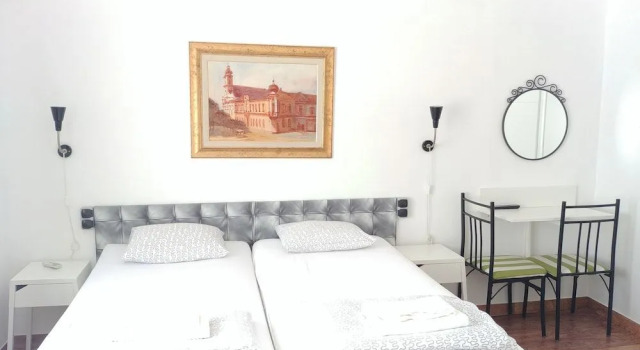 Studio Villa Antunovac, Réserver Villa Hôtels à Zagreb avec parking, Parking