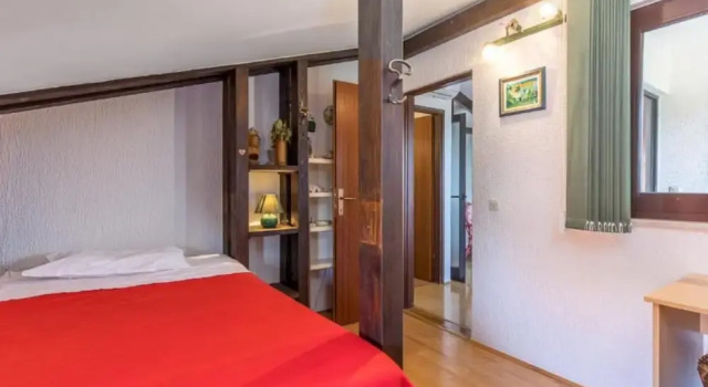 Апартаменты с 3 комнатами Apartments Villa Mirna