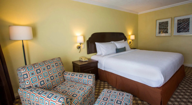 Двухместный номер Standard Courtyard by Marriott Toluca Airport