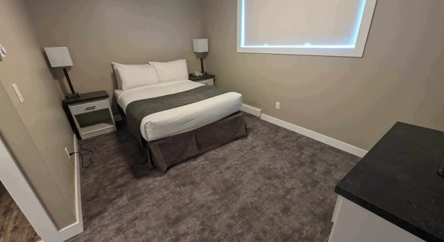 Двухместный люкс Creston Hotel