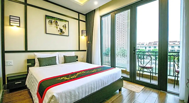 Номер Standard с балконом и с видом на реку Hoi An Riverland Villa - Hoi An Center