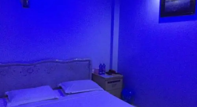 Myanmar Golden Land Guest House, Забронировать Гостевой дом Гостевые дома Янгон, рядом с Sein Yaung Chi Pagoda, Гостевой дом