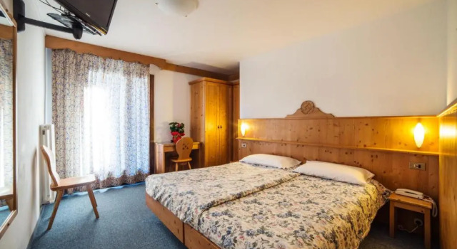 Двухместный номер Standard с балконом Hotel Cime DOro