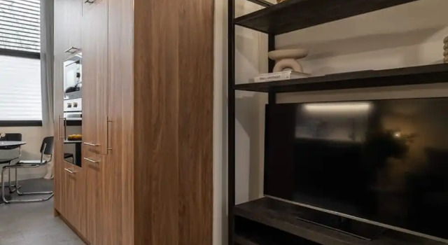 Апартаменты Sant Pau Patio 2BR Near Avinguda Gaud With Patio