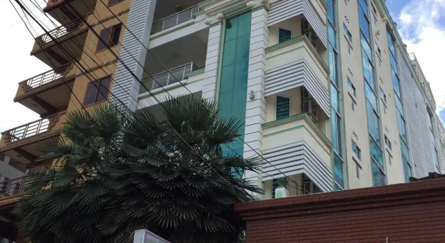 Апартаменты Rumnea Apartment