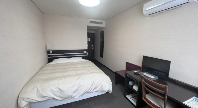 Двухместный номер Economy HOTEL CROWN HILLS FUJINOMIYA
