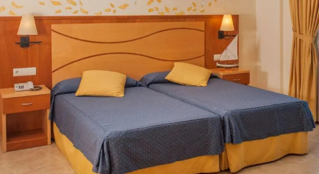 Номер Standard с балконом Hotel Garbi
