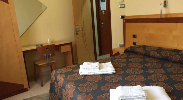 Hotel Piccadilly, Rezervați Hotel Hoteluri și cazare în Nardò, Hotel